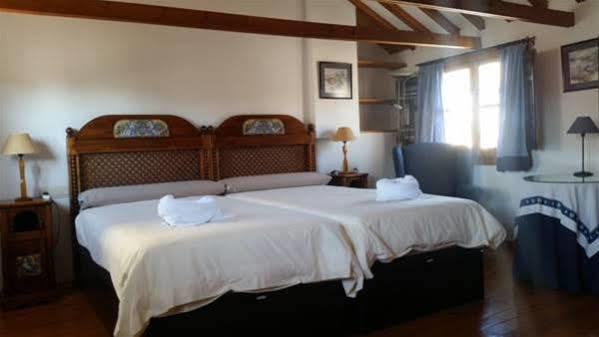 Casa Del Aljarife Guest house 3*